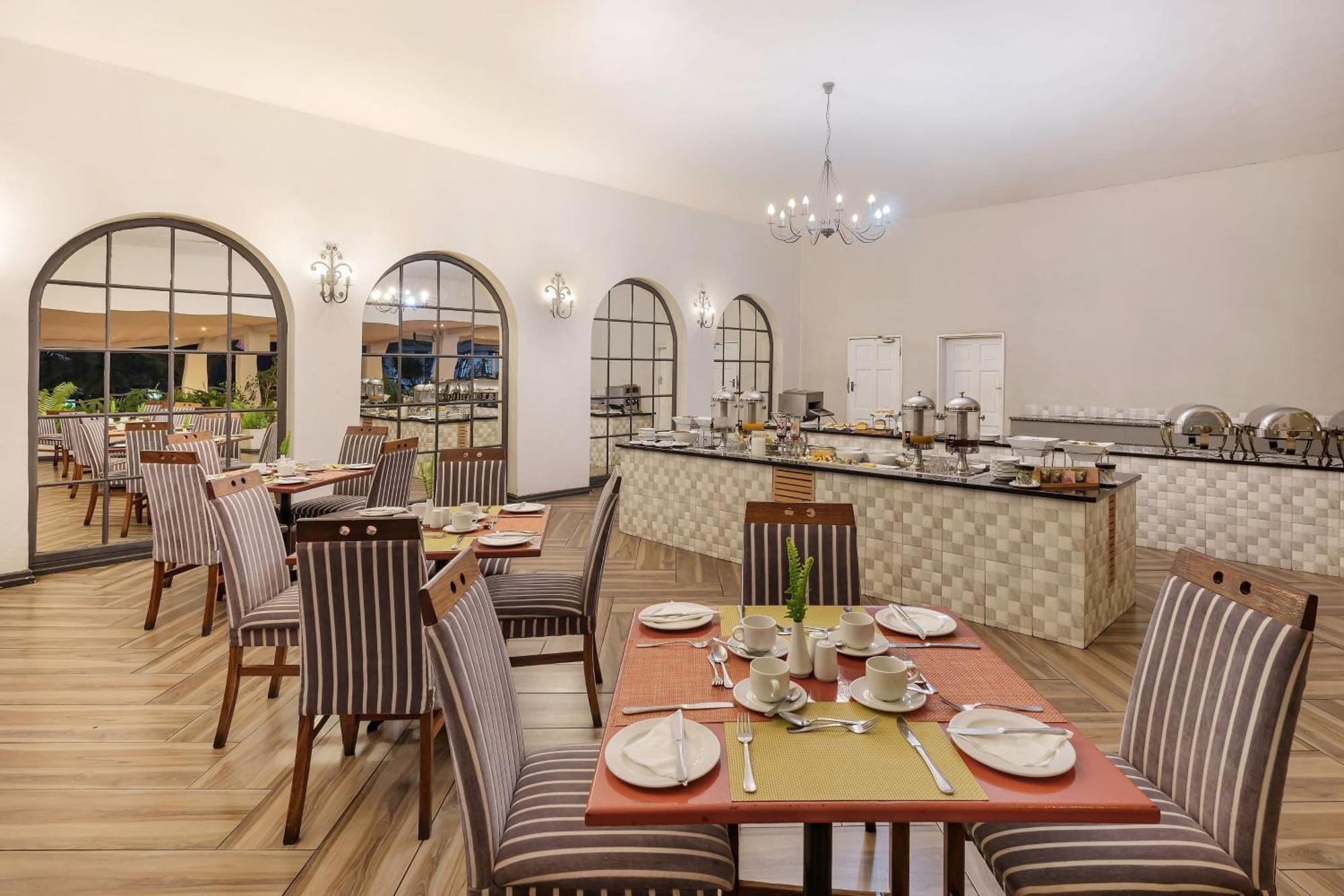 Protea Hotel by Marriott Chingola Esterno foto