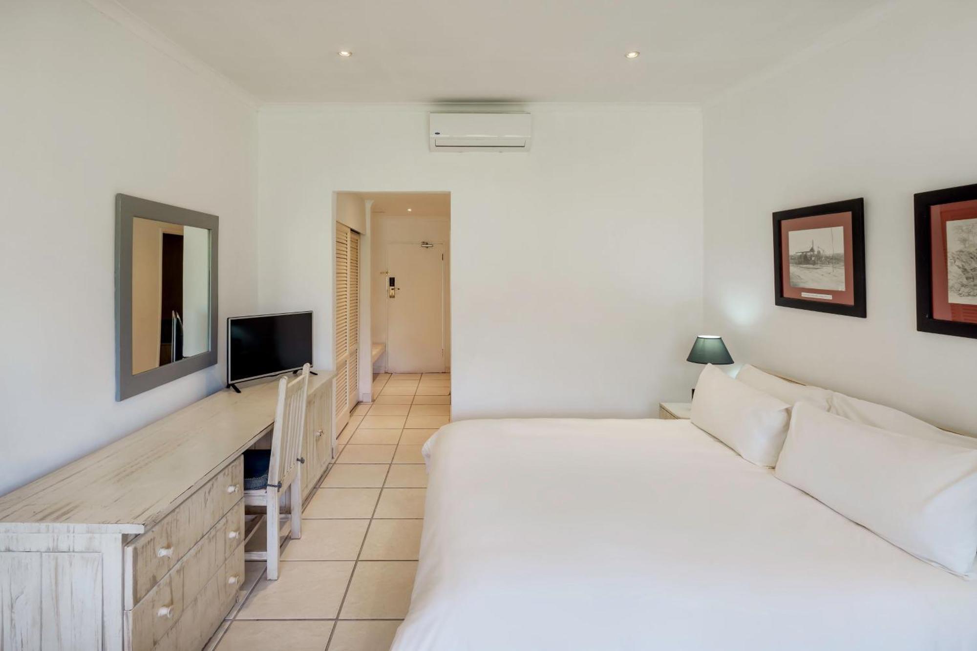 Protea Hotel by Marriott Chingola Esterno foto