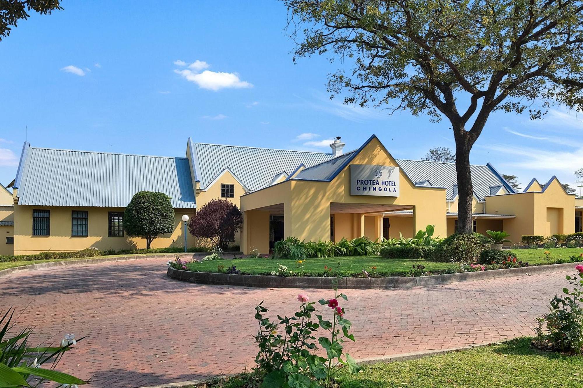 Protea Hotel by Marriott Chingola Esterno foto